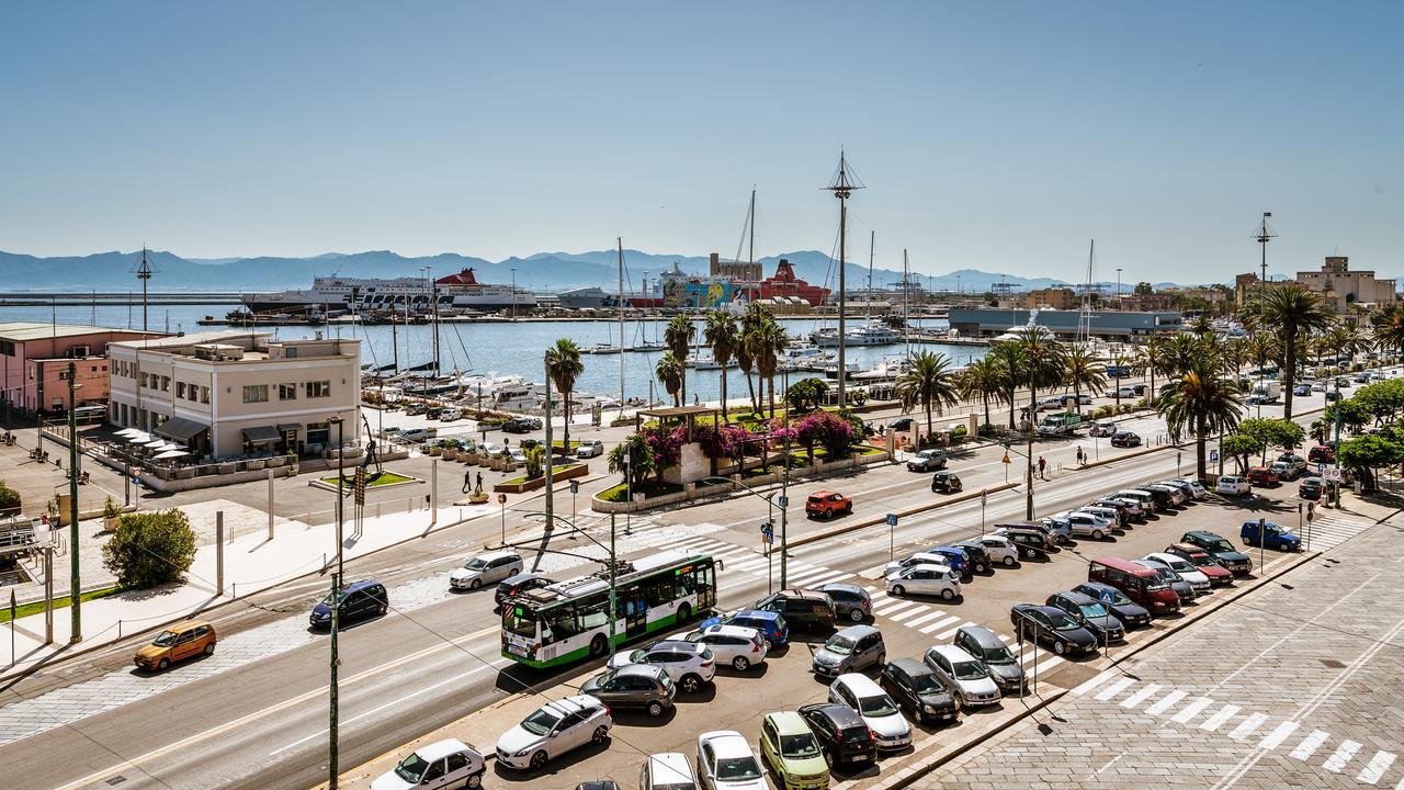 Birkin Marina Hotel Cagliari Eksteriør billede